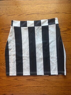 Black and White Vertical Stripe Mini Skirt